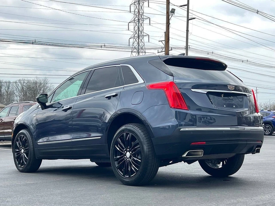 2019 Cadillac XT5 - Image 17 of 21