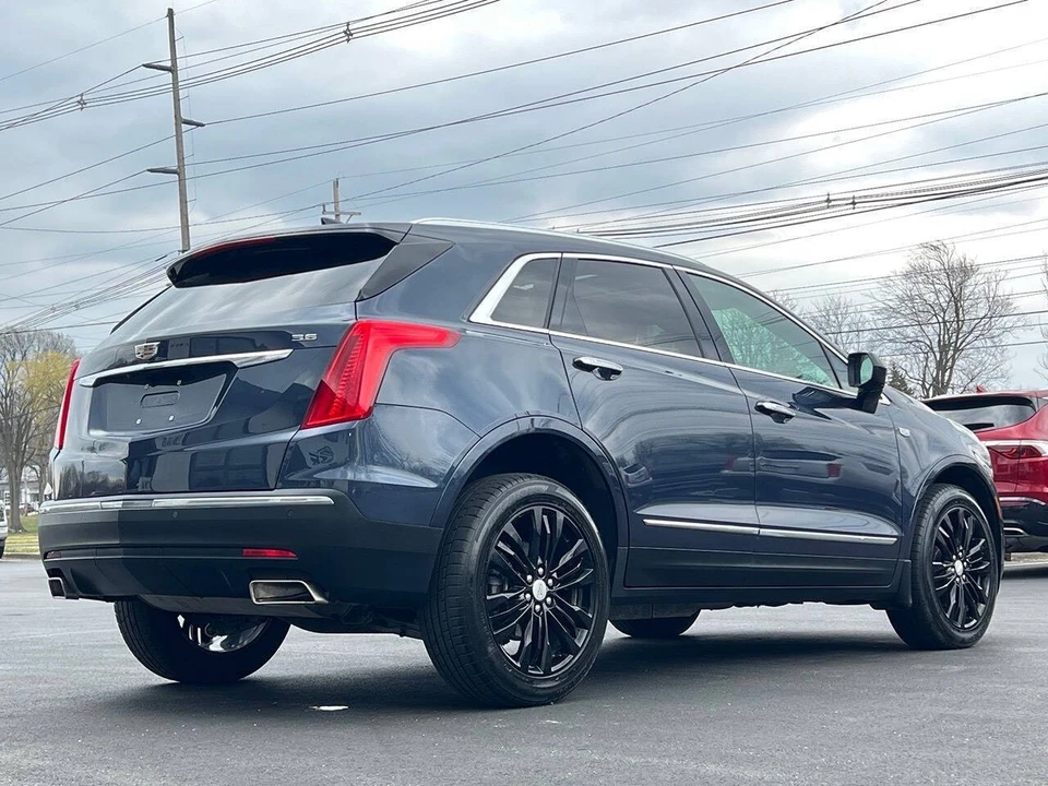 2019 Cadillac XT5 - Image 19 of 21