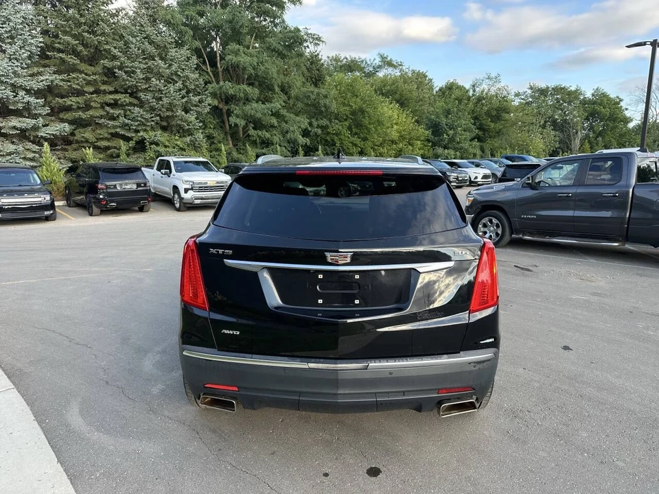 2019 Cadillac XT5 - Image 9 of 21