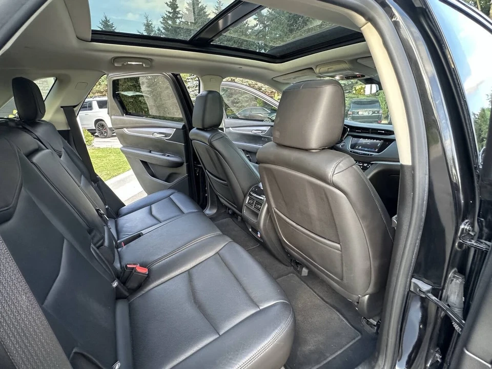 2019 Cadillac XT5 - Image 15 of 21