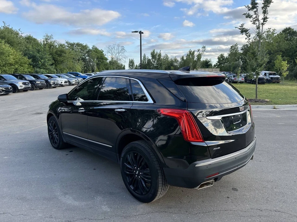 2019 Cadillac XT5 - Image 10 of 21