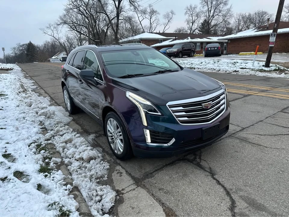 2019 Cadillac XT5 - Image 2 of 19