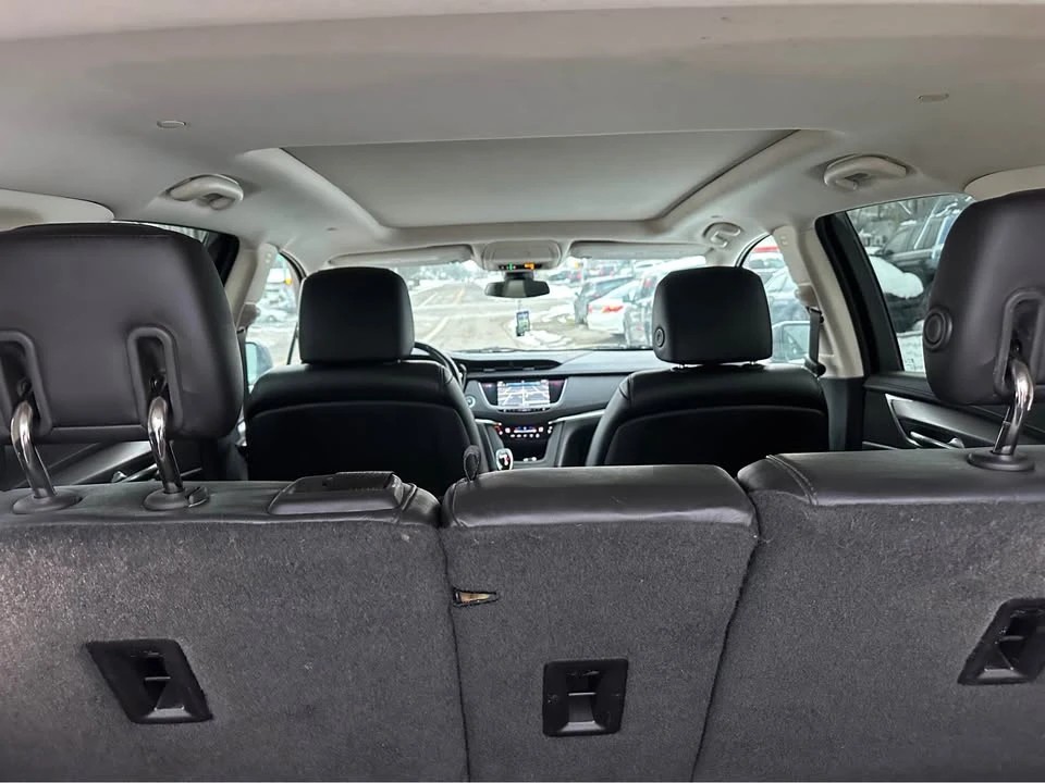2019 Cadillac XT5 - Image 11 of 19