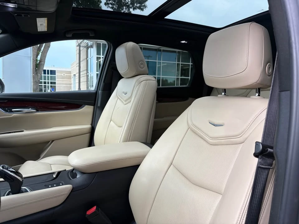 2019 Cadillac XT5 - Image 6 of 20