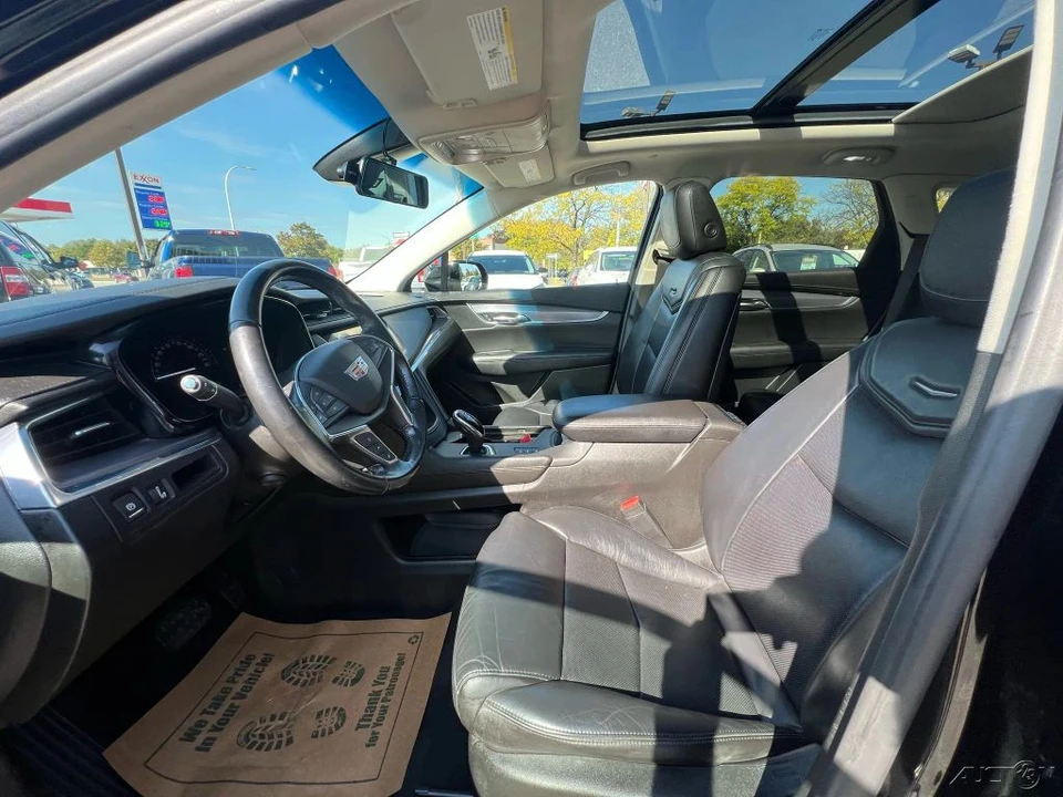 2019 Cadillac XT5 - Image 13 of 21
