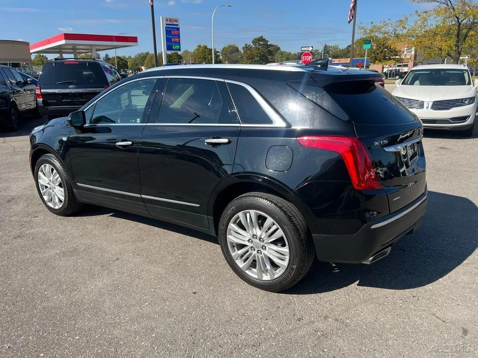 2019 Cadillac XT5 - Image 3 of 12