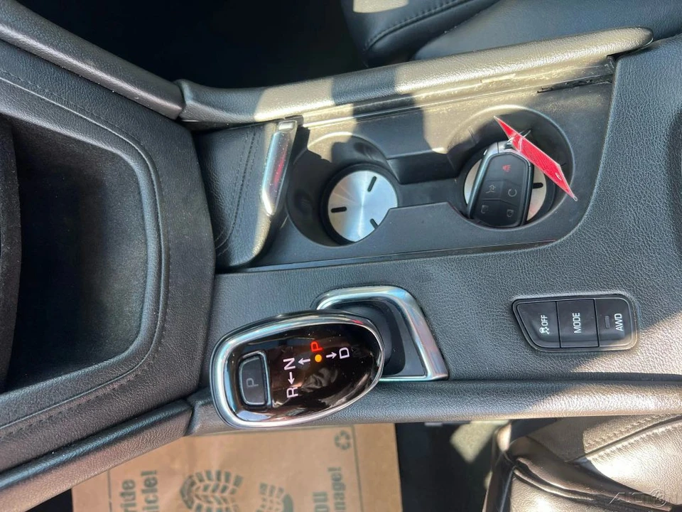 2019 Cadillac XT5 - Image 17 of 21