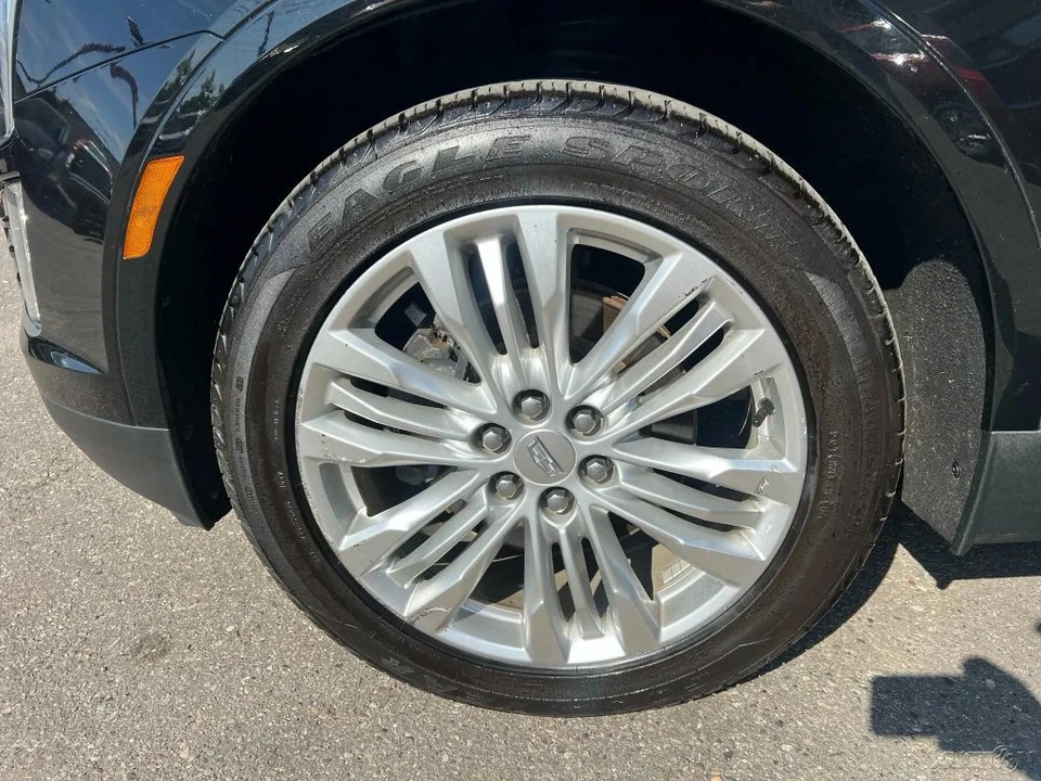 2019 Cadillac XT5 - Image 9 of 12