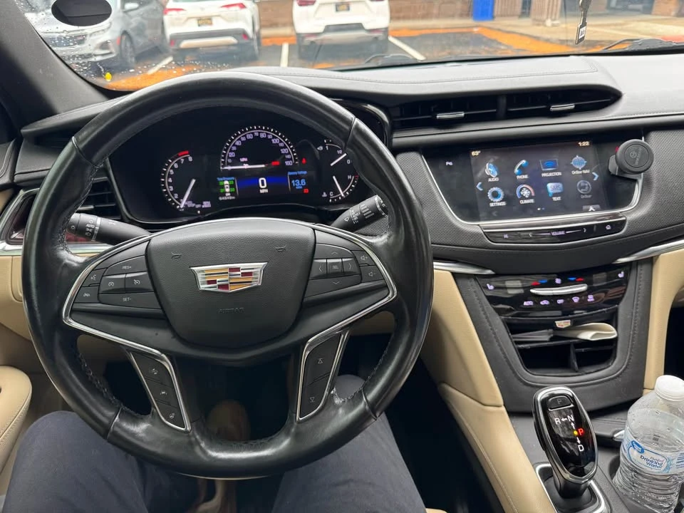 2019 Cadillac XT5 - Image 8 of 10