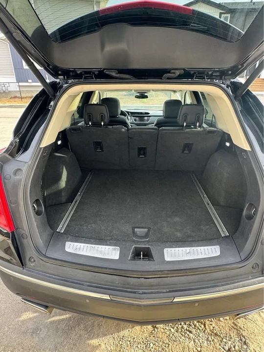 2019 Cadillac XT5 - Image 13 of 16