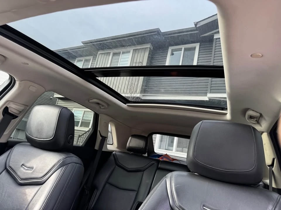 2019 Cadillac XT5 - Image 10 of 16
