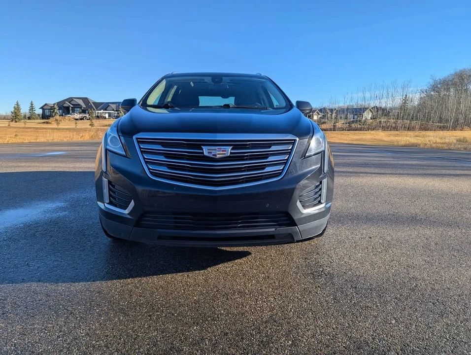2019 Cadillac XT5 - Image 2 of 10
