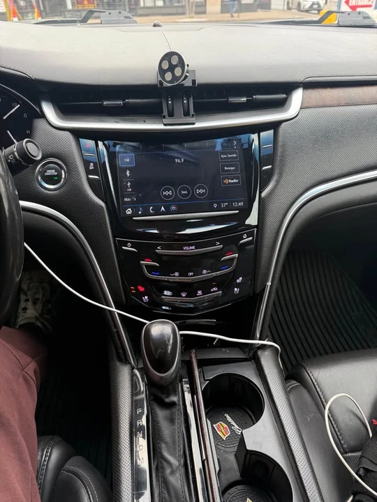 2019 Cadillac XTS - Image 9 of 14