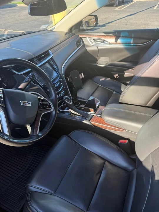 2019 Cadillac XTS - Image 5 of 10