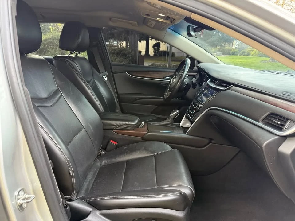 2019 Cadillac XTS - Image 14 of 18