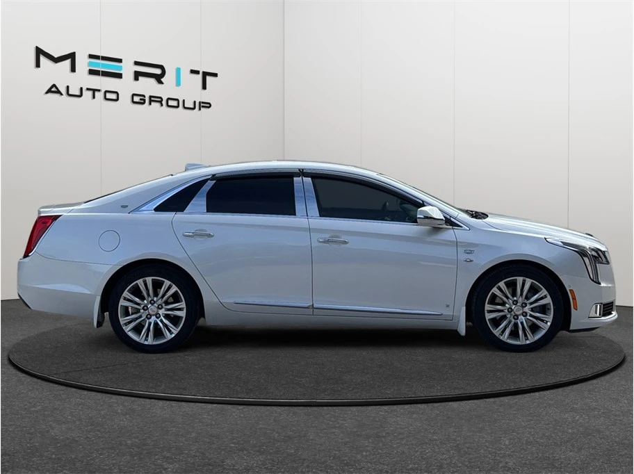2019 Cadillac XTS - Image 10 of 21