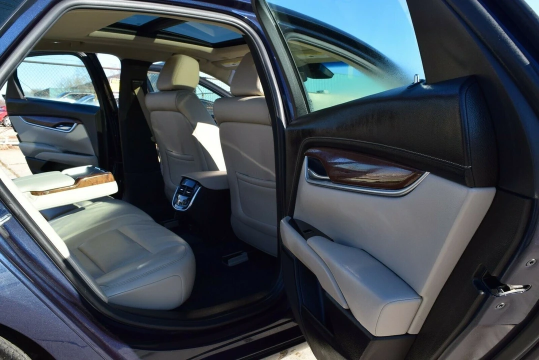 2019 Cadillac XTS - Image 9 of 20
