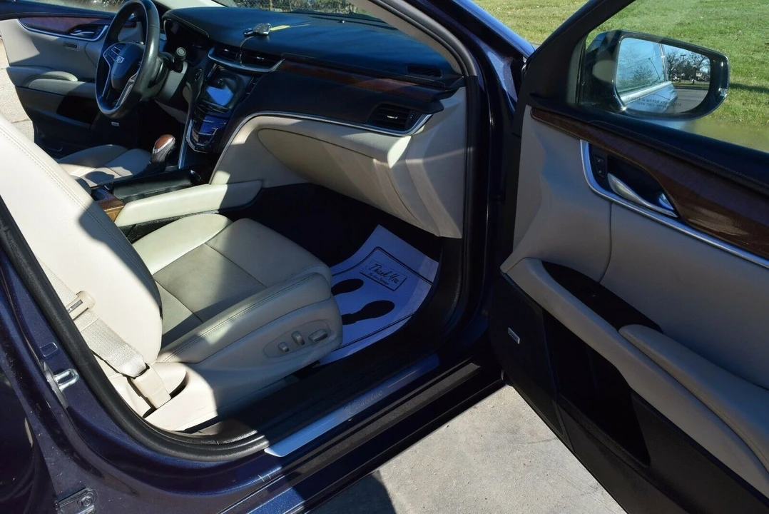 2019 Cadillac XTS - Image 10 of 20