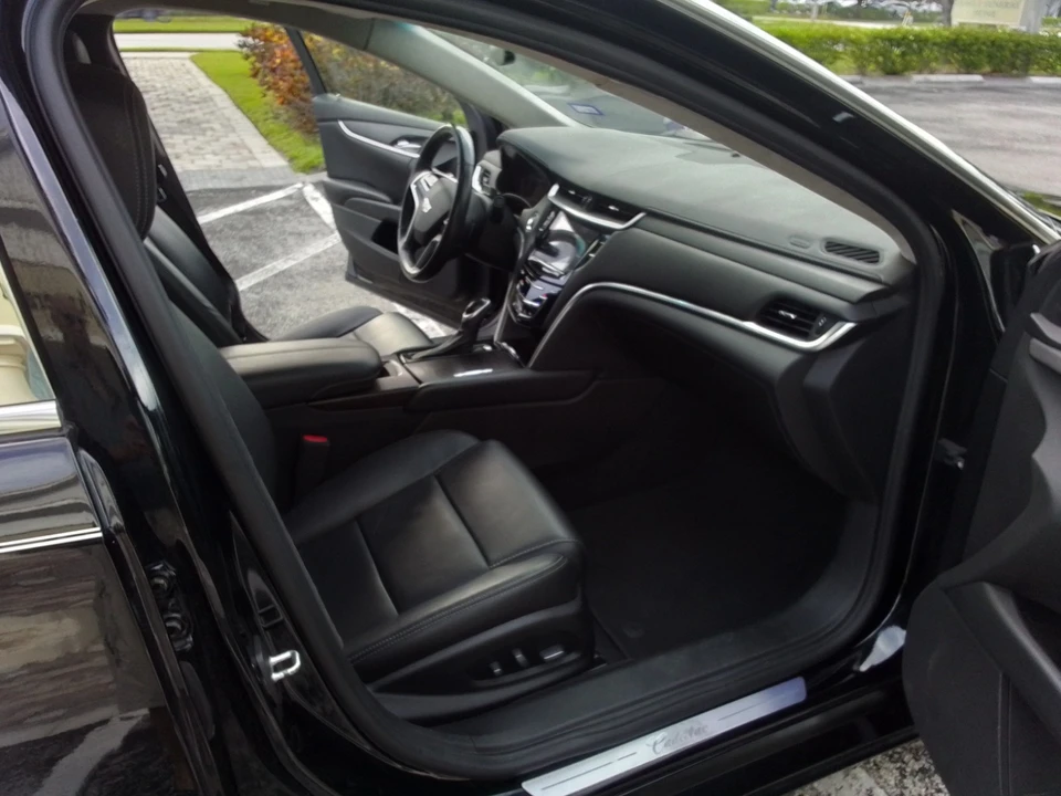 2019 Cadillac XTS - Image 19 of 30