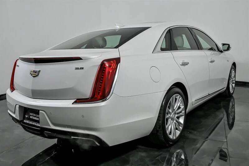 2019 Cadillac XTS - Image 10 of 21