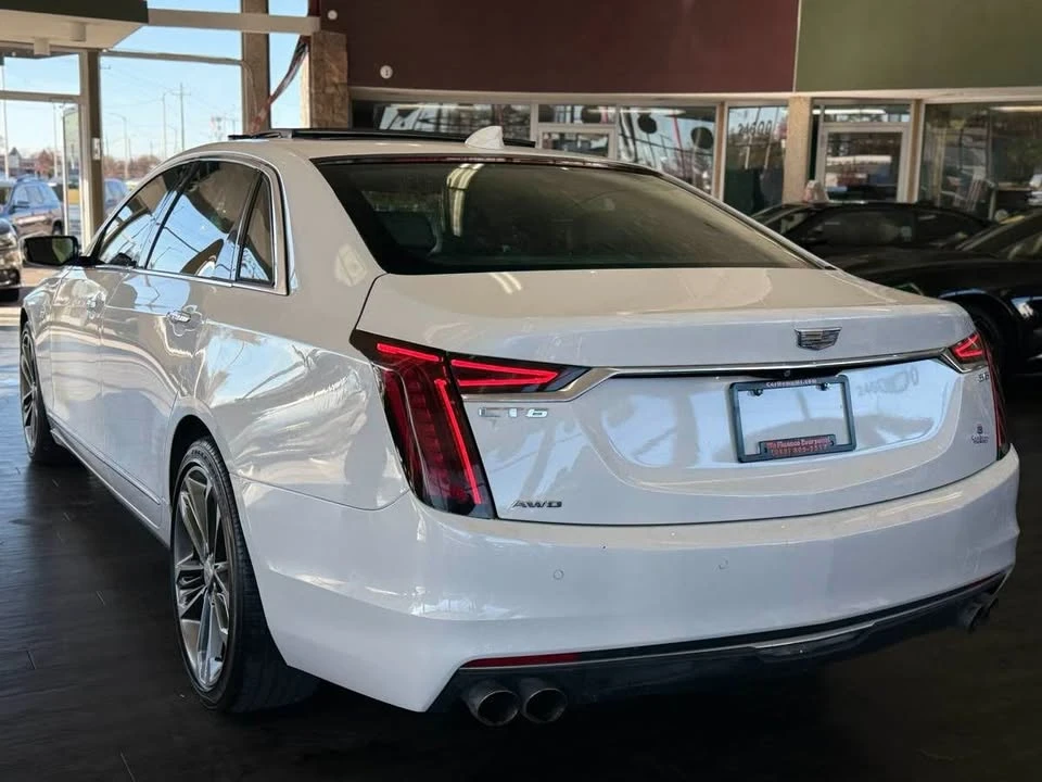 2019 Cadillac CT6 - Image 16 of 20