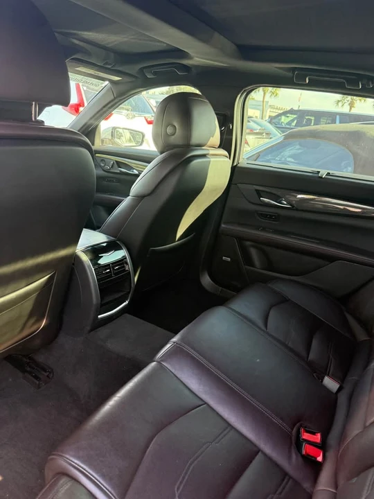 2019 Cadillac CT6 - Image 7 of 8
