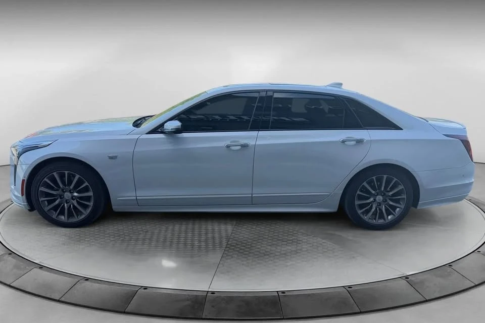2019 Cadillac CT6 - Image 2 of 11