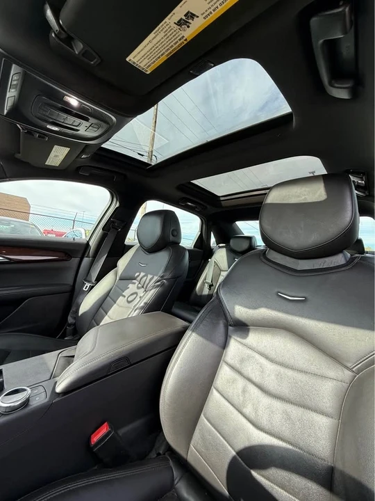 2019 Cadillac CT6 - Image 6 of 10
