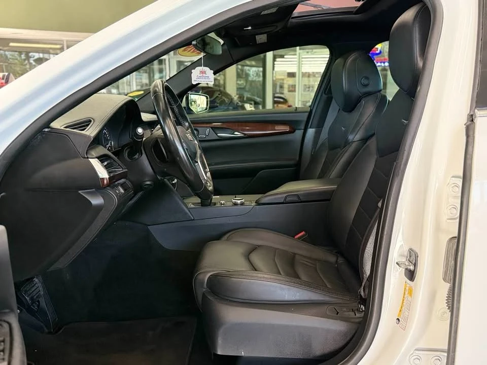 2019 Cadillac CT6 - Image 10 of 18