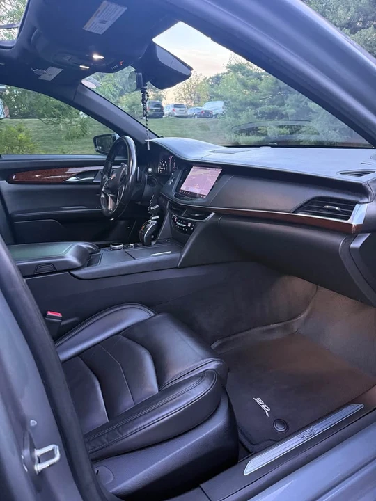 2019 Cadillac CT6 - Image 10 of 20