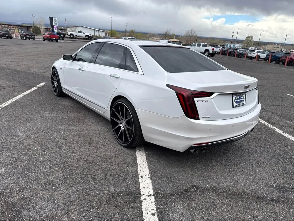 2019 Cadillac CT6 - Image 11 of 17