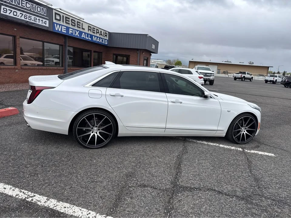 2019 Cadillac CT6 - Image 14 of 17