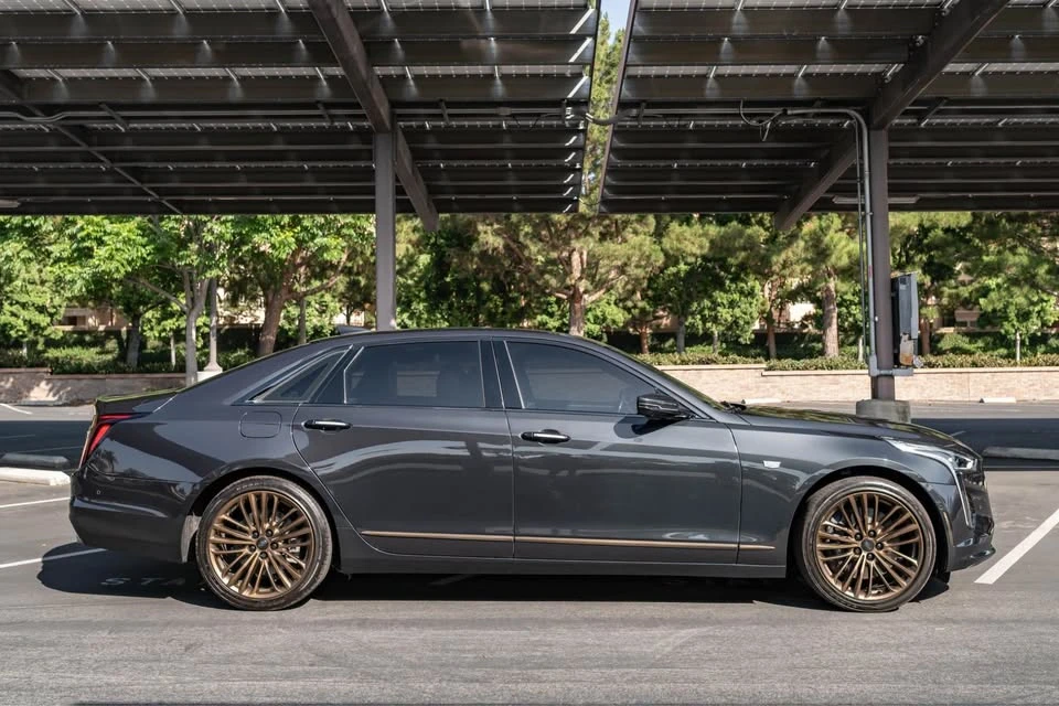 2019 Cadillac CT6 - Image 8 of 20
