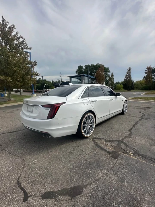 2019 Cadillac CT6 - Image 2 of 9