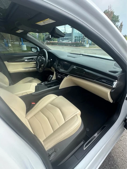 2019 Cadillac CT6 - Image 8 of 9