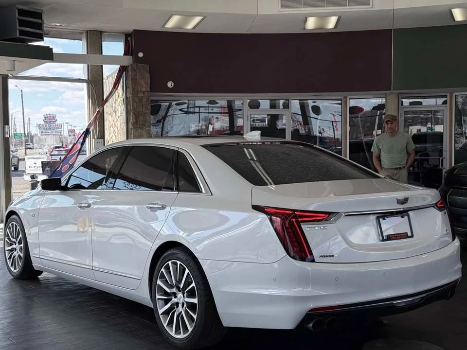 2019 Cadillac CT6 - Image 9 of 20