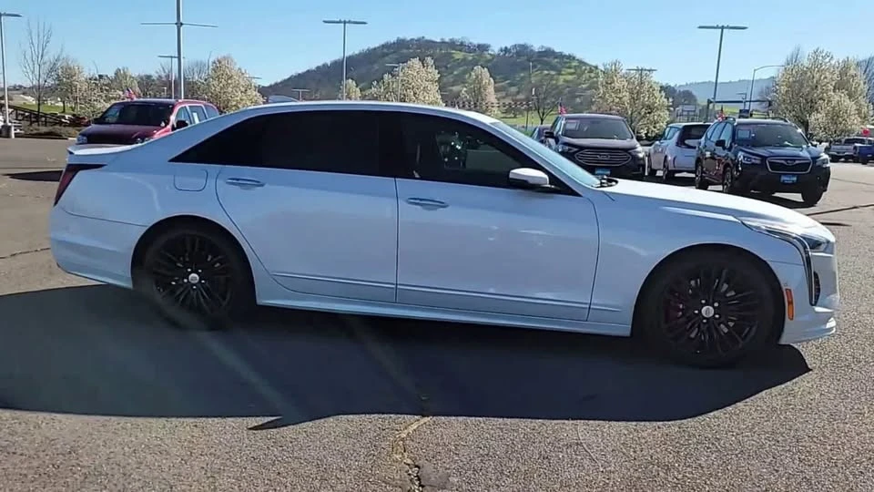 2019 Cadillac CT6-V - Image 6 of 12