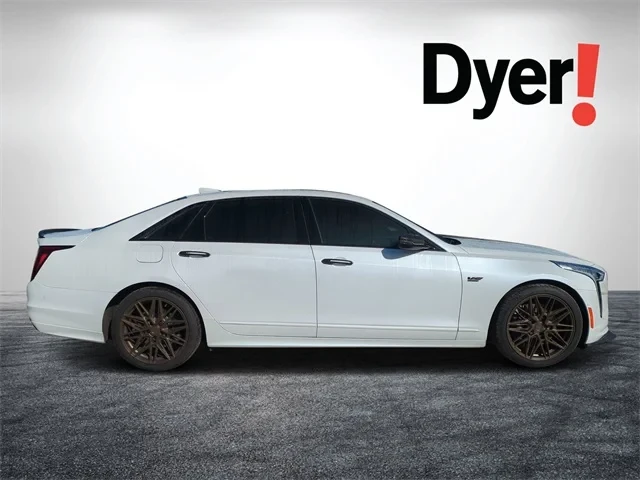 2019 Cadillac CT6-V - Image 10 of 11
