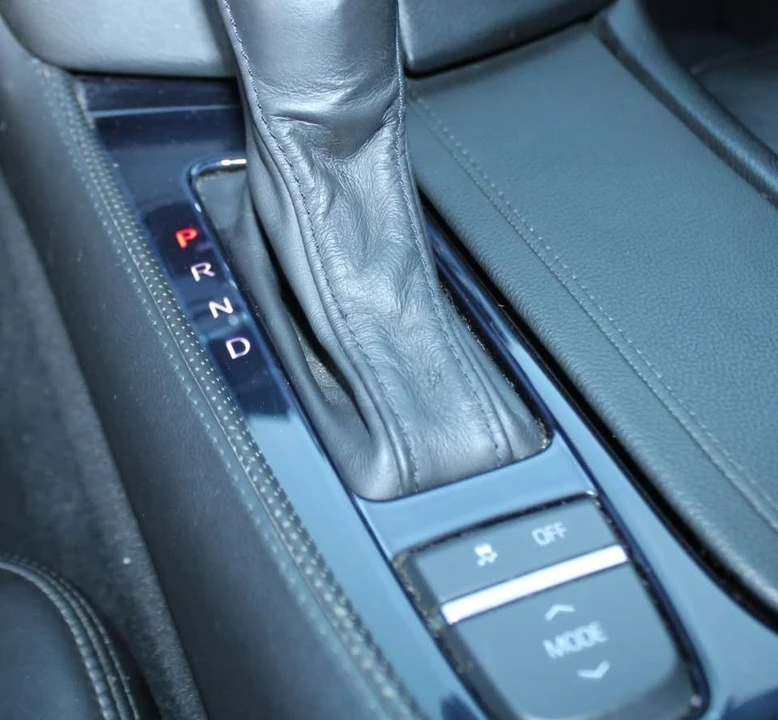 2019 Cadillac CTS 3rd Gen - Image 14 of 19