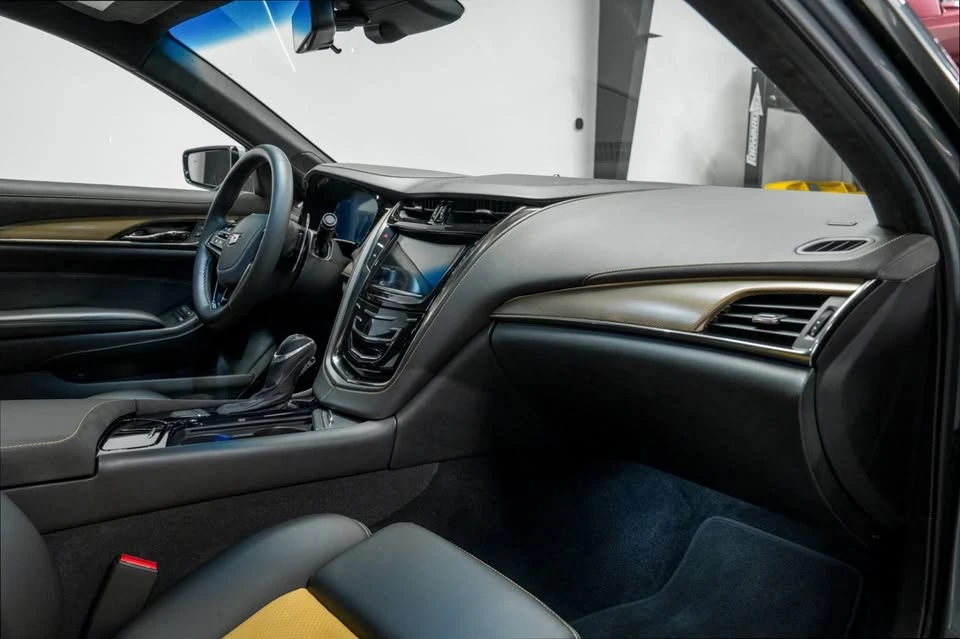 2019 Cadillac CTS-V 3rd Gen - Image 8 of 14