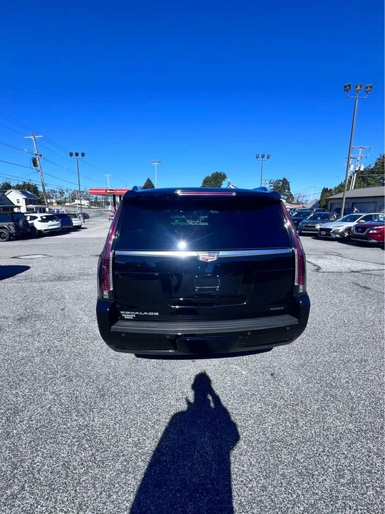 2019 Cadillac Escalade 4th Gen - Image 4 of 11