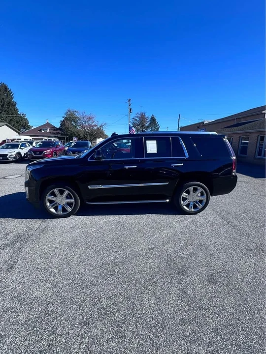2019 Cadillac Escalade 4th Gen - Image 3 of 11