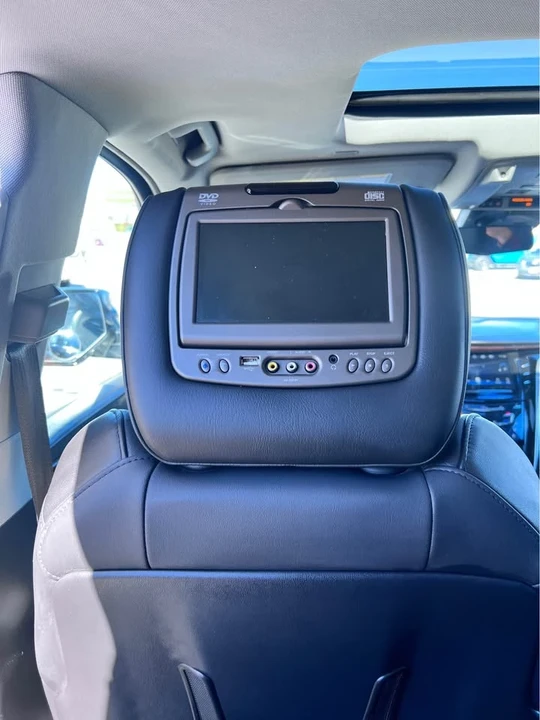 2019 Cadillac Escalade 4th Gen - Image 9 of 11