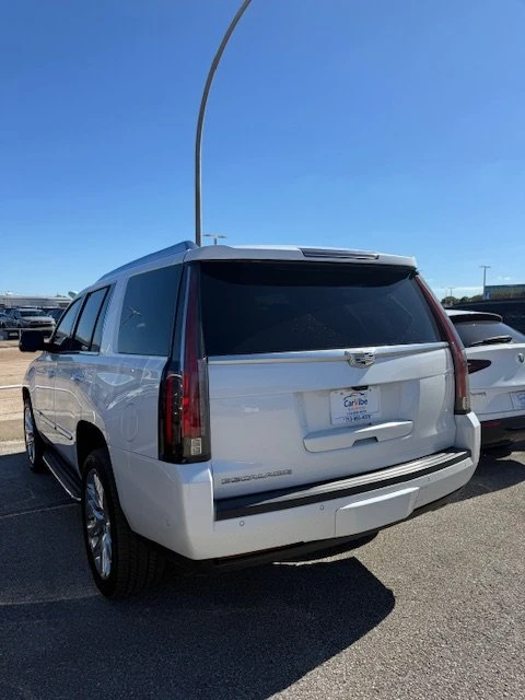 2019 Cadillac Escalade 4th Gen - Image 3 of 3