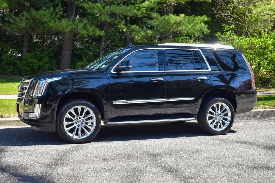2019 Cadillac Escalade 4th Gen - Image 3 of 19