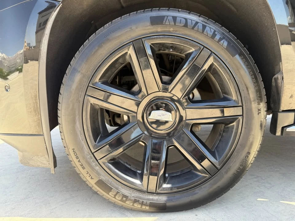 2019 Cadillac Escalade 4th Gen - Image 17 of 19