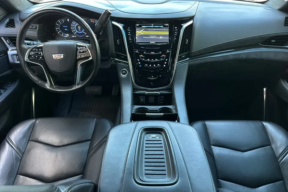 2019 Cadillac Escalade 4th Gen - Image 11 of 20