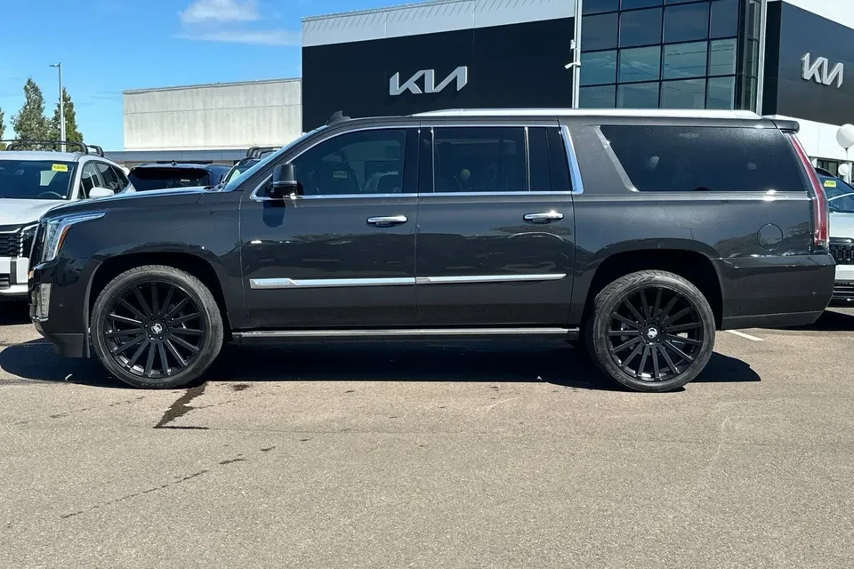 2019 Cadillac Escalade 4th Gen - Image 5 of 20