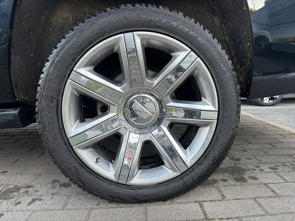 2019 Cadillac Escalade 4th Gen - Image 16 of 16