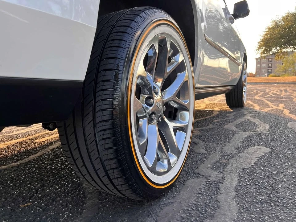 2019 Cadillac Escalade 4th Gen - Image 10 of 20